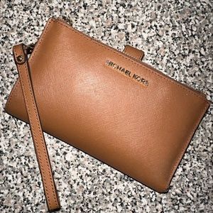 Michael Kors Hand Wallet